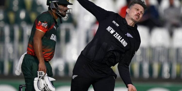 New Zealand's Bracewell puts Bangladesh in a spin in Champions Trophy