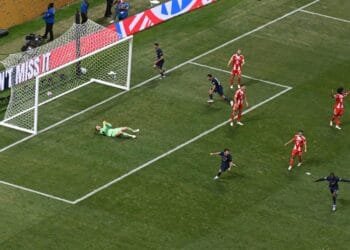 Nine-man PSG down Bayern to reach Club World Cup semis as rampant Chelsea move into last four