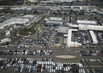 Noted economist honored by Trump warns that 25% tariffs risk ‘irreparable damage’ to US automakers