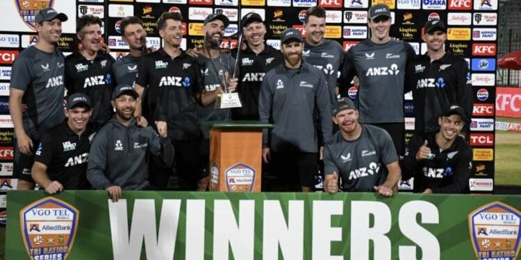 O'Rourke, Mitchell star as New Zealand thump Pakistan to win Tri-Nation series final