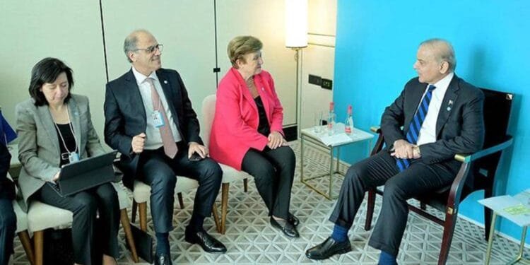 Pakistan’s economy is on path to long-term recovery, says PM Shahbaz 1 Pakistan’s economy is on path to long-term recovery, says PM Shahbaz