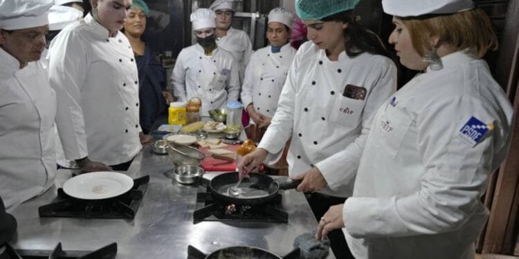 Pakistan’s transgender community finds hope and dignity at a culinary school 1 Pakistan’s transgender community finds hope and dignity at a culinary school