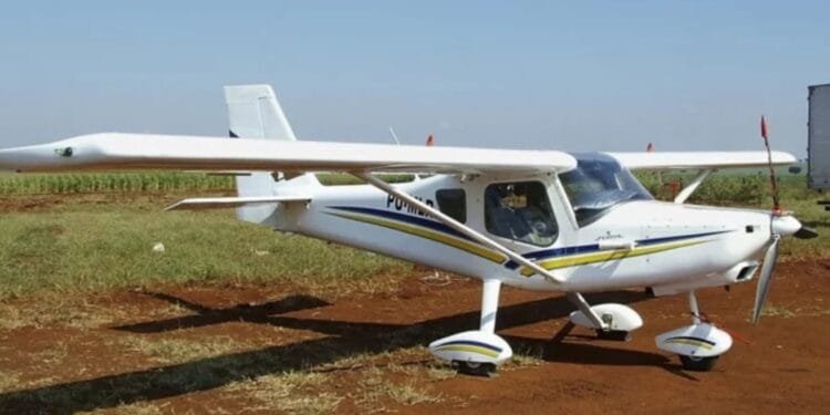 Plane makes dramatic emergency landing on major Brazil highway, dodges cars 1 Plane makes dramatic emergency landing on major Brazil highway, dodges cars