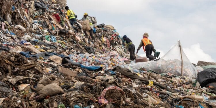 Plastic credits: A ‘false solution’ or the answer to global plastic waste?