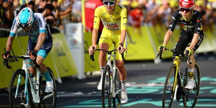 Pogacar stays in hunt for 4th Tour de France title despite rollercoaster race