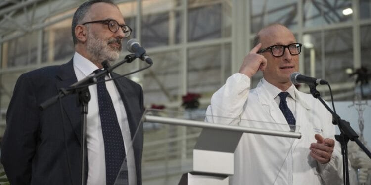 Pope Francis’ doctor says pontiff isn’t out of danger but that his condition isn’t life-threatening