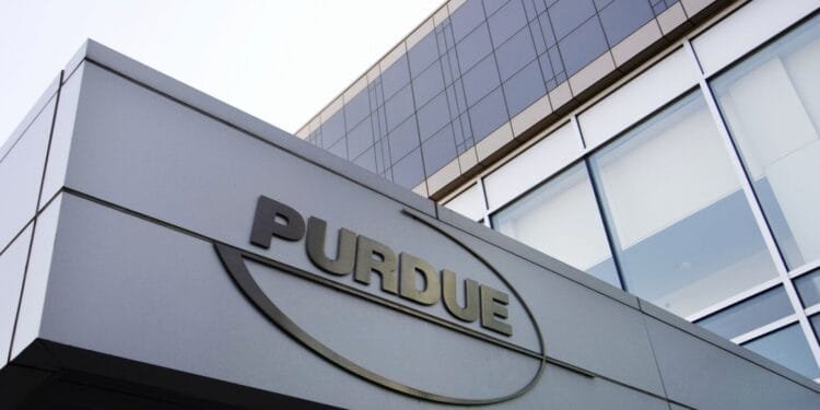 Purdue Pharma and owners to pay $7.4 billion in settlement of lawsuits over the toll of OxyContin