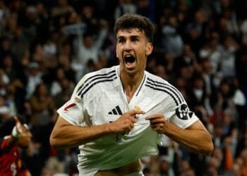 Real Madrid keep Barcelona waiting for La Liga by beating Mallorca