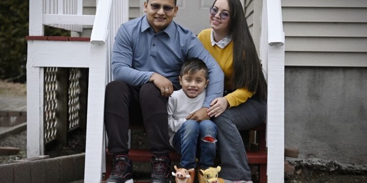 Resettlement agencies race to help refugees ahead of Trump’s second term 1 Resettlement agencies race to help refugees ahead of Trump’s second term