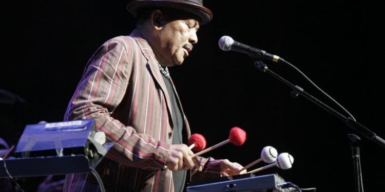 Roy Ayers, a jazz legend who influenced hip-hop and R&B musicians, dies at 84 1 Roy Ayers, a jazz legend who influenced hip-hop and R&B musicians, dies at 84
