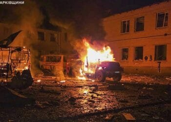 Russia and Ukraine launch aerial attacks amid proposed ceasefire talks