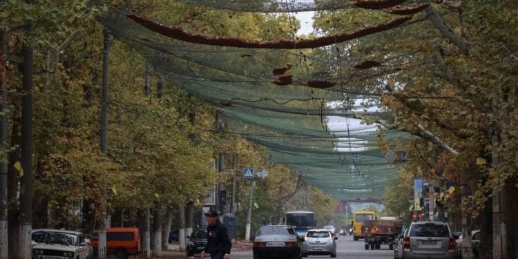 Russia seizes Ukrainian villages; Kyiv intercepts fewer ballistic missiles