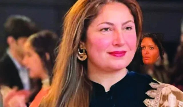 saima noor photo file