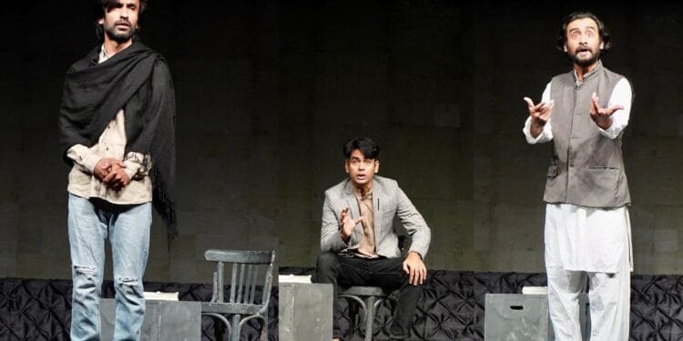 Satya Theatre aspires to push boundaries with 'Amar Kahani' 1 Satya Theatre aspires to push boundaries with 'Amar Kahani'