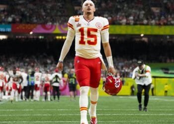 Seven Chilean men are charged with burglarizing the homes of Mahomes, Burrow and other star athletes