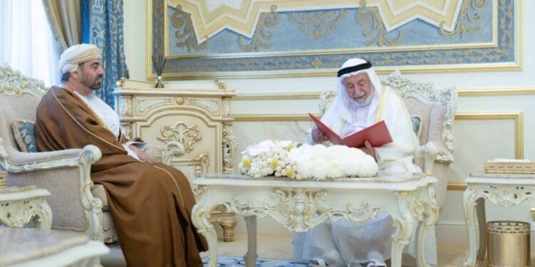 Sharjah Ruler receives note from Sultan of Oman