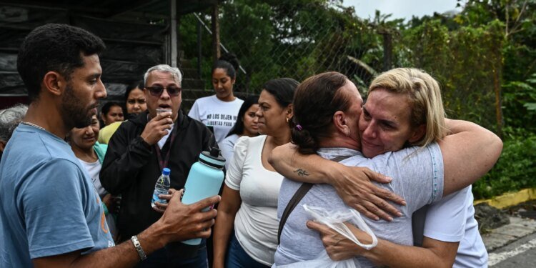 Son-in-law of opposition figure Edmundo Gonzalez released in Venezuela 1 Son-in-law of opposition figure Edmundo Gonzalez released in Venezuela