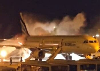 South Korea airplane fire leaves seven injured