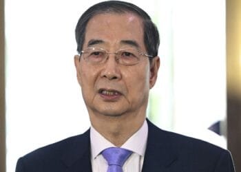 South Korean court overturns impeachment of Prime Minister Han, reinstating him as acting president