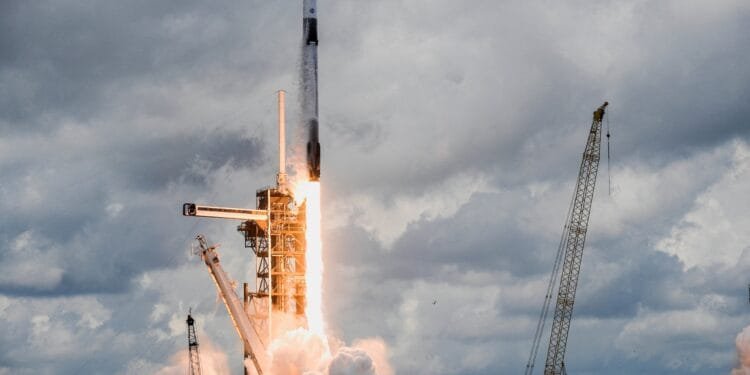 SpaceX delivers four astronauts to the ISS just 15 hours after launch