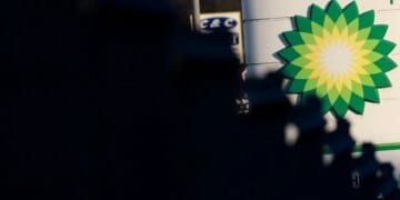 States should tax windfall oil profits to fund their way out of crisis