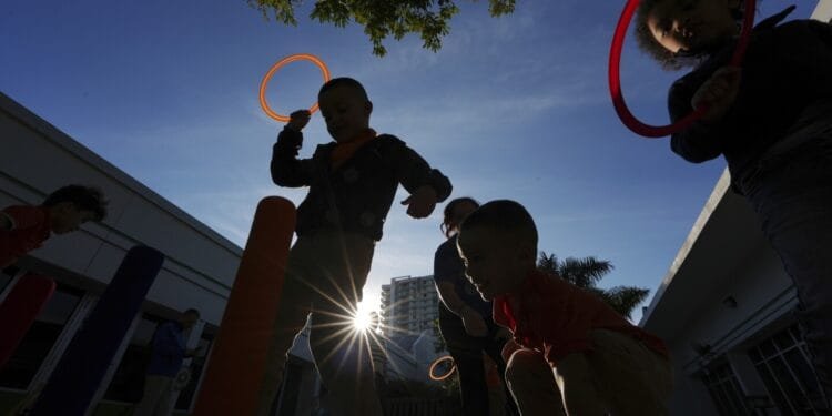 Still locked out of federal funding, several Head Start preschools may need to close temporarily 1 Still locked out of federal funding, several Head Start preschools may need to close temporarily
