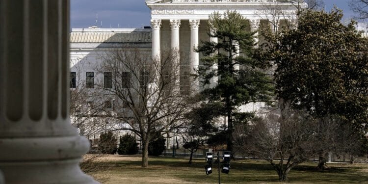 Supreme Court seems likely to rule for Ohio woman claiming job bias because she’s straight 1 Supreme Court seems likely to rule for Ohio woman claiming job bias because she’s straight