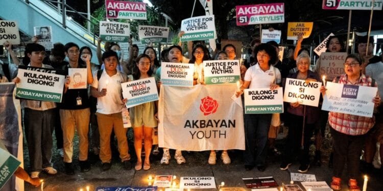 Tearful families of drug war victims hail Duterte’s arrest