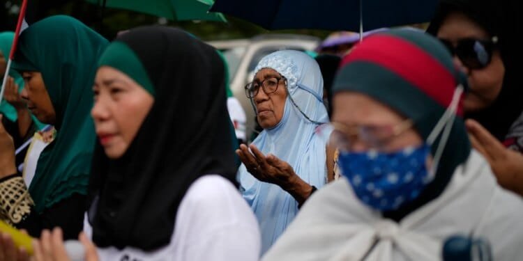 The Iran war is dividing Muslims in the Philippines