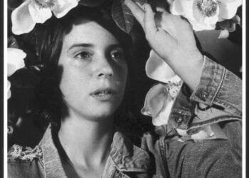 moon pix s spectral landscapes make it a landmark in slowcore and 90s indie pop photo file