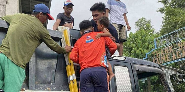 Thousands evacuated in Philippines as super typhoon nears land
