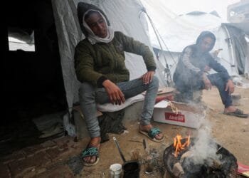 Thousands in Gaza struggle in tents amid cold, stormy weather