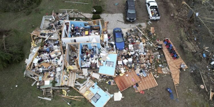 Tornadoes, wildfires and blinding dust sweep across US as massive storm leaves at least 32 dead