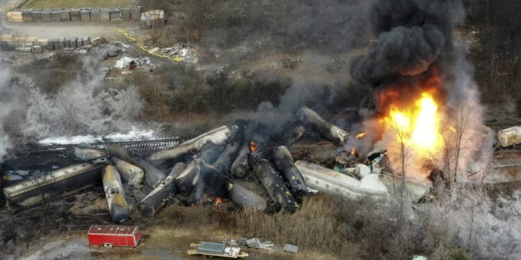 Trial will determine who will pay $600 million settlement in disastrous Norfolk Southern derailment 1 Trial will determine who will pay $600 million settlement in disastrous Norfolk Southern derailment