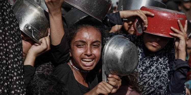 Trump envoy visits Gaza aid sites as Israel accused of starvation policy 1 Trump envoy visits Gaza aid sites as Israel accused of starvation policy