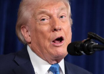 Trump promises oil executives ‘total safety’ if they invest in Venezuela