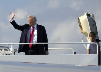 Trump says he will announce 25% steel and aluminum tariffs Monday, and more import duties are coming