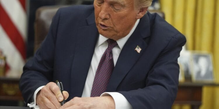 Trump signed an order to end birthright citizenship. What is it and what does that mean?