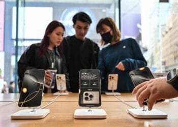 Trump spares smartphones, other electronics from China tariffs