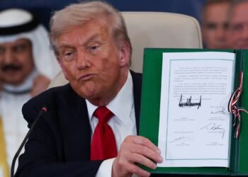 Trump threatens ‘to go in and kill’ Hamas in Gaza over internal clashes