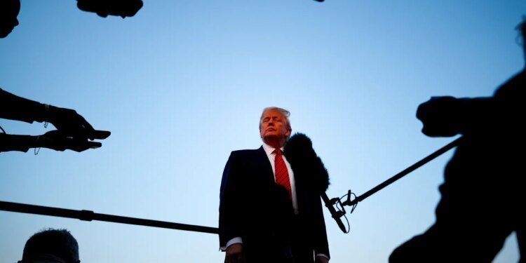 Trump undermined antiwar vows in first year. Will Democrats seize on this? 1 Trump undermined antiwar vows in first year. Will Democrats seize on this?