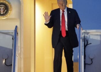 Trump welcomes Kid Rock to White House for order targeting ticket scalpers