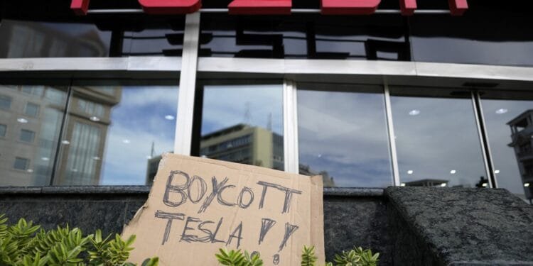 Trump’s efforts to help Tesla could hurt it instead