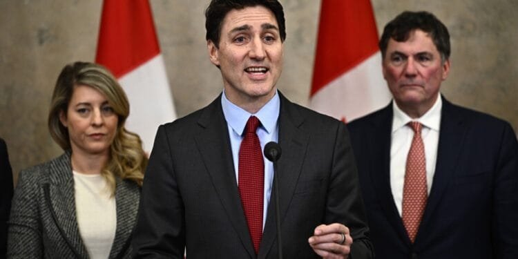 Trump’s trade war among allies triggers retaliation from Canada and Mexico 1 Trump’s trade war among allies triggers retaliation from Canada and Mexico