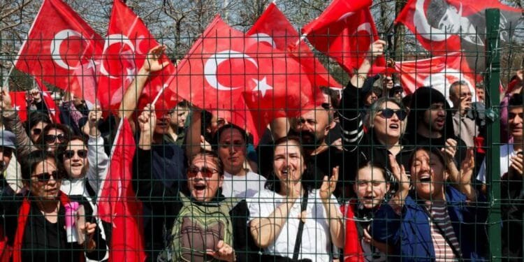 Turkish firms 'paying the bill' as political crisis roils economy