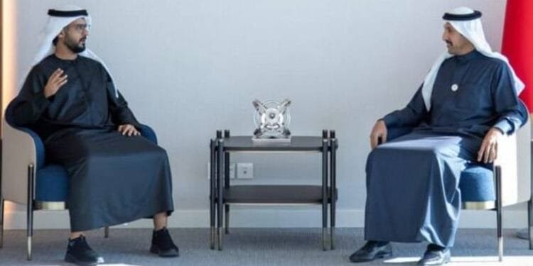 UAE, Bahrain discuss strengthening of ties