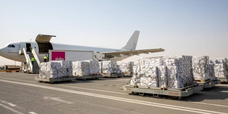 UAE sends 375 tonnes of Ramadan food aid to Gaza Strip