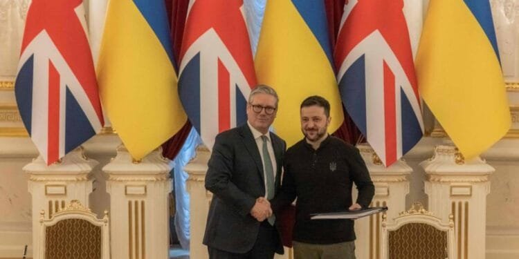 UK PM signs '100-year partnership' agreement with Ukraine
