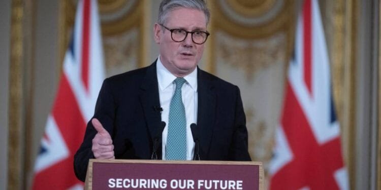 UK announces $2b deal to fund air-defence missiles for Ukraine