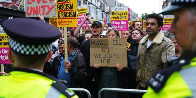 UK neo-Nazis convicted of planning mosque, synagogue ‘race war’ attack